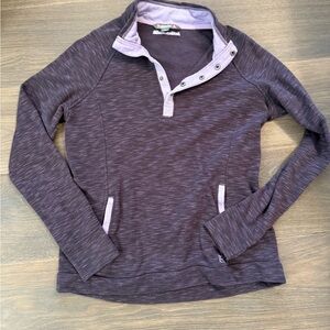 Avalanche 1/4 button sweatshirt women’s